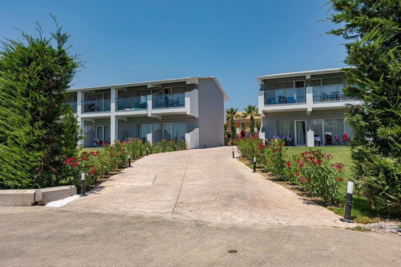 Caretta Island Hotel Kalamaki  Exterior photo